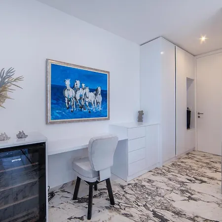 Amazing In Tatil Evi Komarna